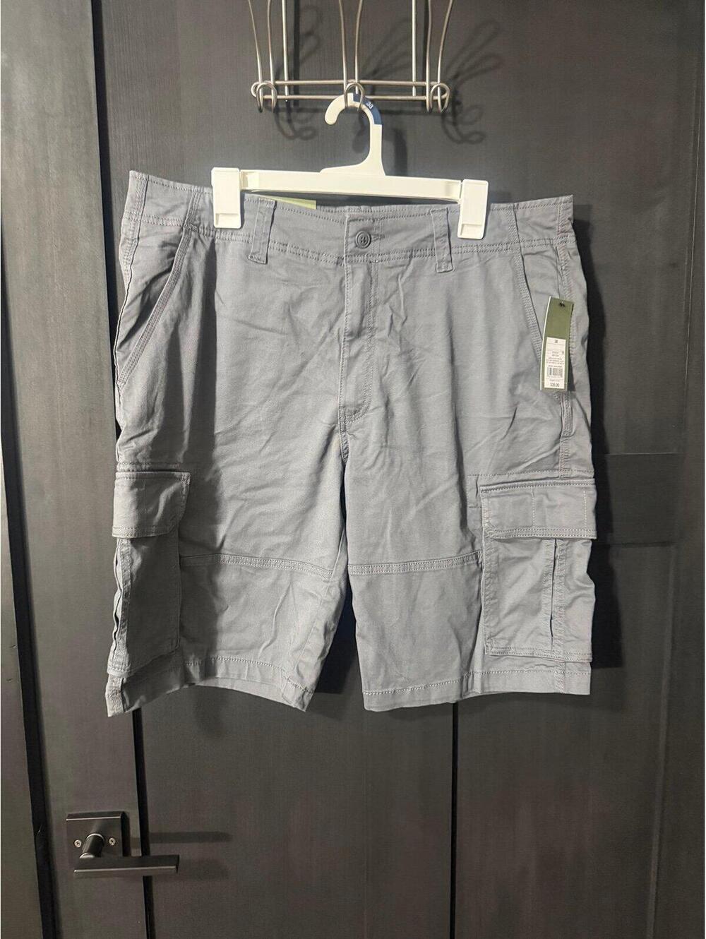 NWT Goodfellow men’s cargo shorts size 38